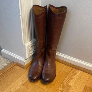 Frye boots like new